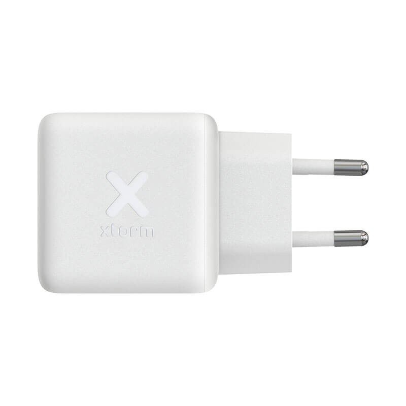 Xtorm 30 W GaN Wall Charger, 82x28x45 mm, USB-C PD and USB-A – view 3